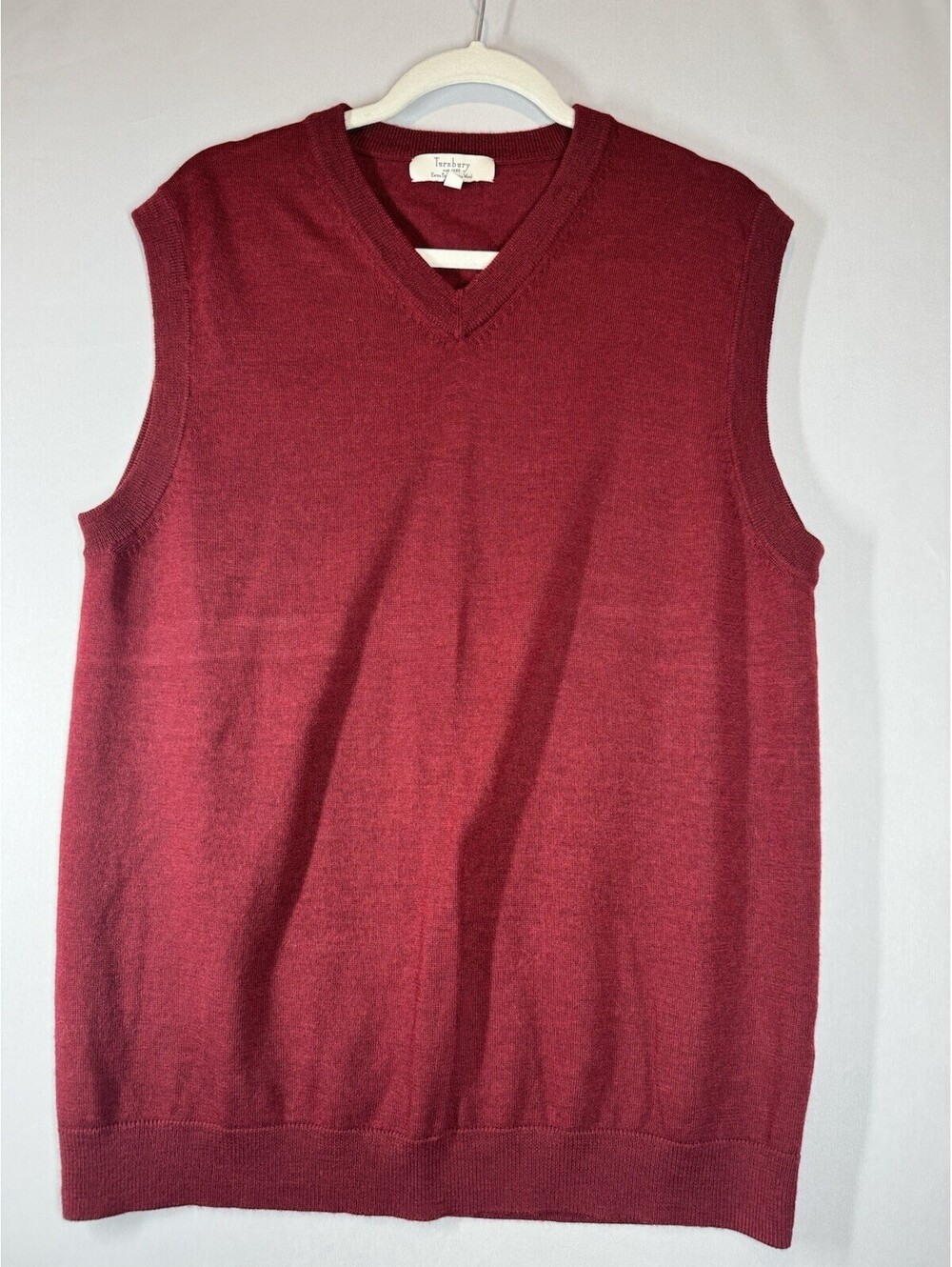 Turnbury Sweater Vest Mens L Red Extra Fine Merino Wool V Neck Knit Pullover